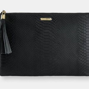 Gigi NY Clutch
